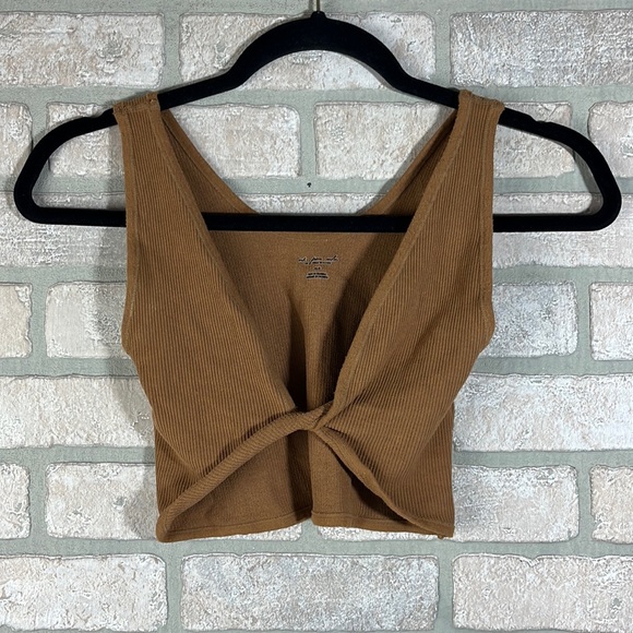 Urban Outfitters Twist Front Tank- Size XS/S - Picture 1 of 3